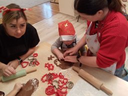 2025-12-02 Piernikowo i lukrowo u Biedronek